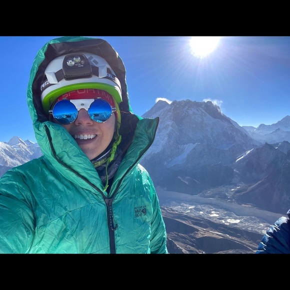 Meet your Posher, Hayley - Picture 3 of 4